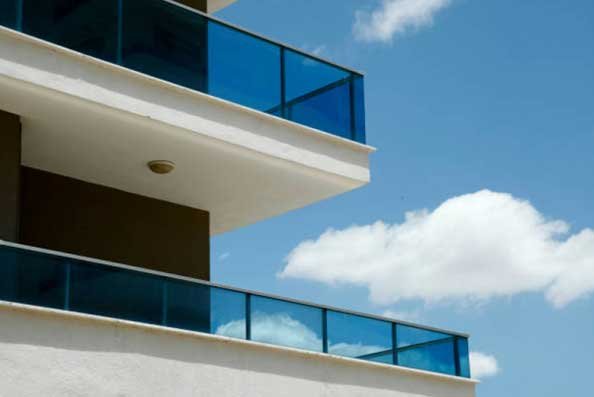 guarda corpo de vidro blindex temperado sacada escada inox piscina apartamento laminado balneário camboriú bc sc